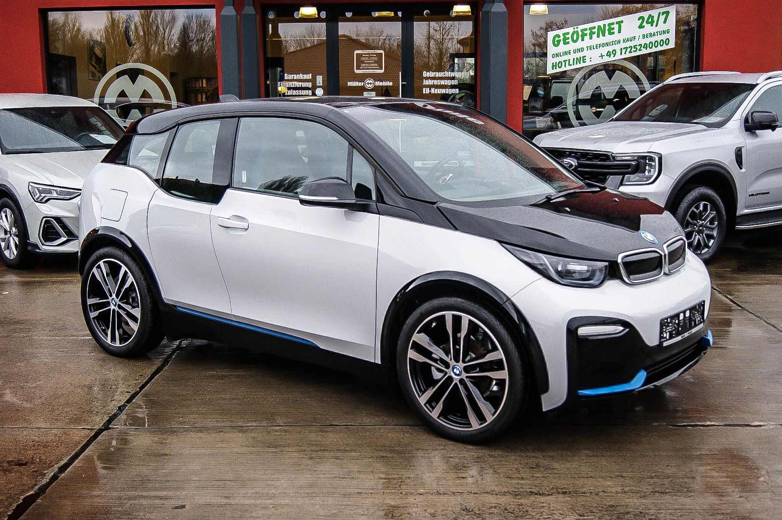 Fahrzeugabbildung BMW i3 s 120Ah SPORTPAKET NAVIGATION BUSINESS 1.HAND