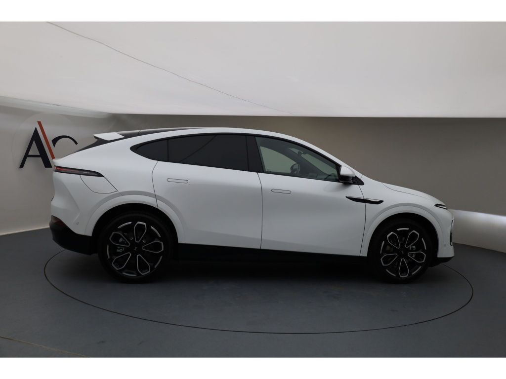 XPENG G6