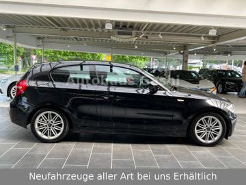 Fahrzeugabbildung BMW 118i Lim.*1.Hd*M-Paket*Xenon*Navi*SHZ*Leder*PDC*