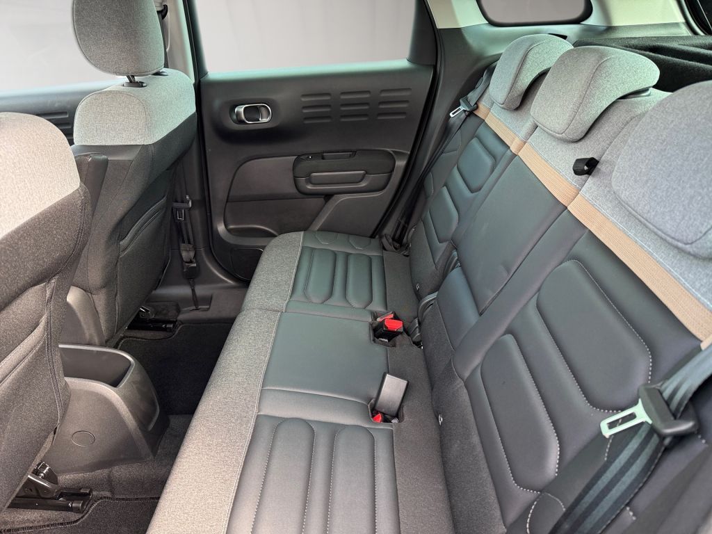 Fahrzeugabbildung Citroën C3 Aircross PureTech 110 Stop & Start OPF PLUS