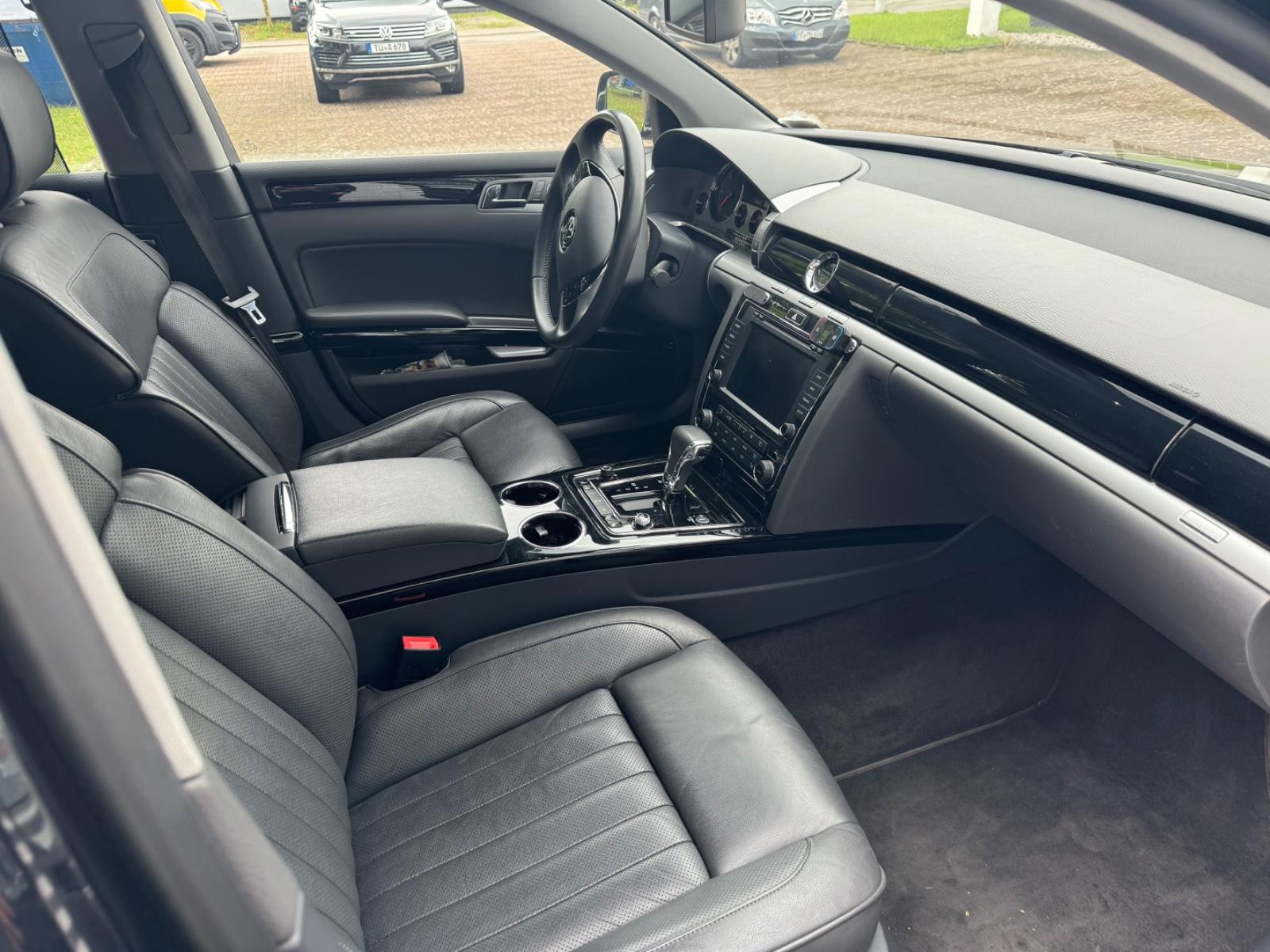 Volkswagen Phaeton 3.0 V6 TDI 4MOTION SH-GSHD-STHZG