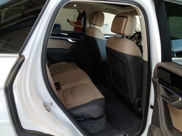 Volkswagen Touareg - Bild 7