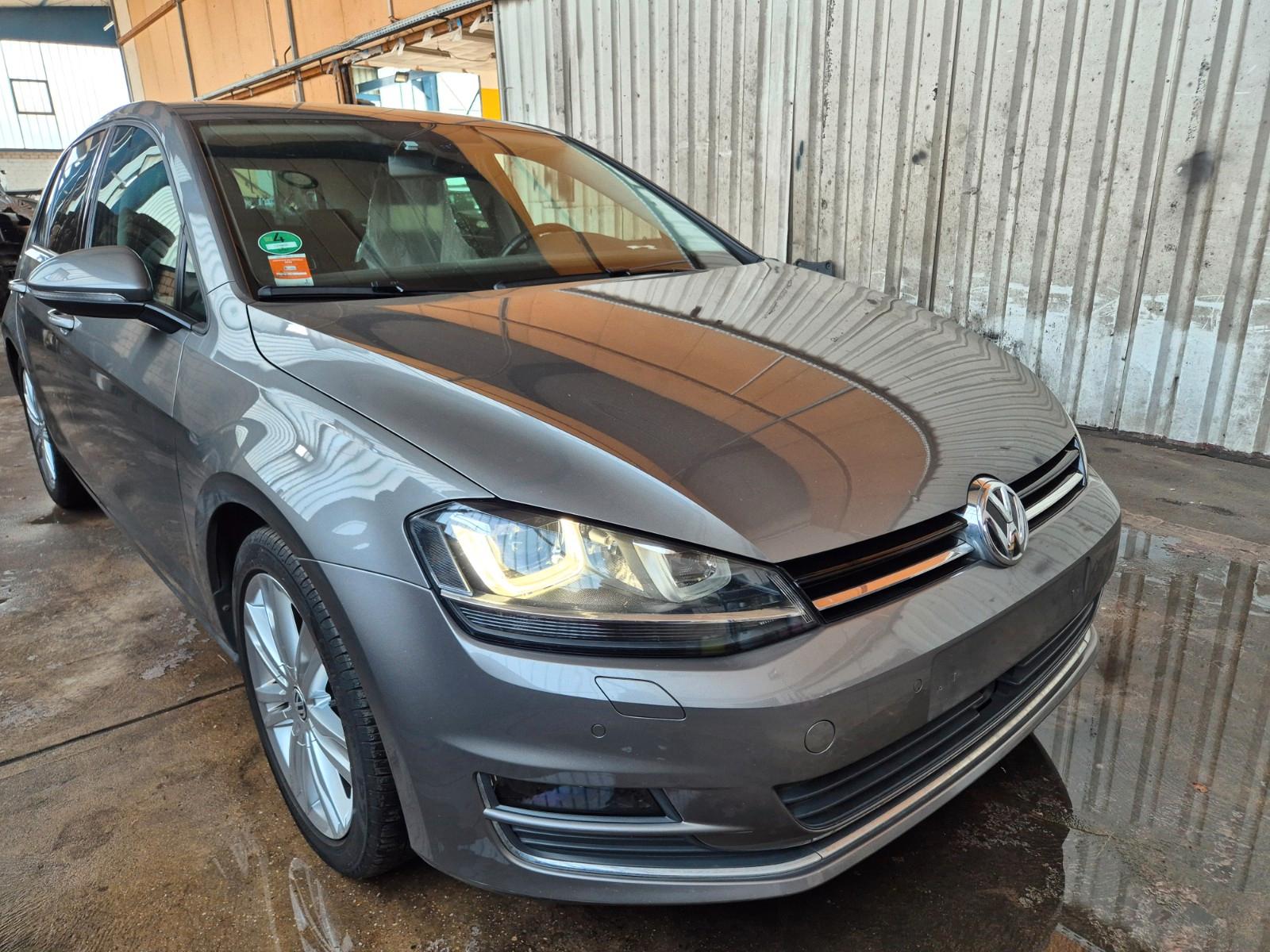 Volkswagen Golf VII Lim. Highline BMT Hat Getriebeschaden