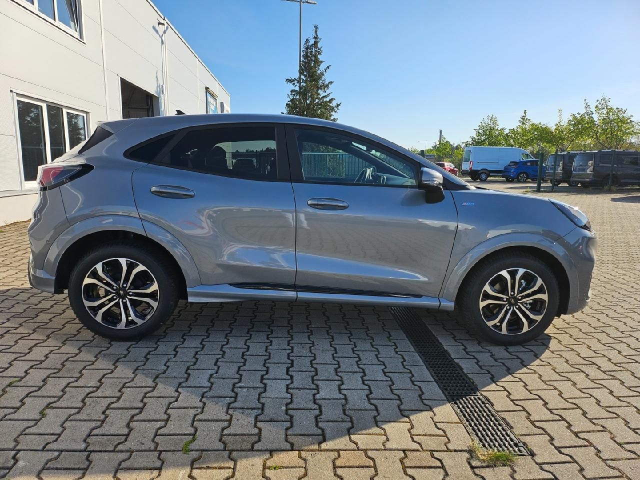 Fahrzeugabbildung Ford Puma ST-Line Regensensor, Winterpaket, Kamera