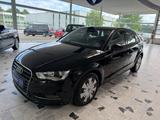 Audi A3 1,6 TDI Sitzheizung Navi Sportback attraction - Audi A3: Sportback Attraction