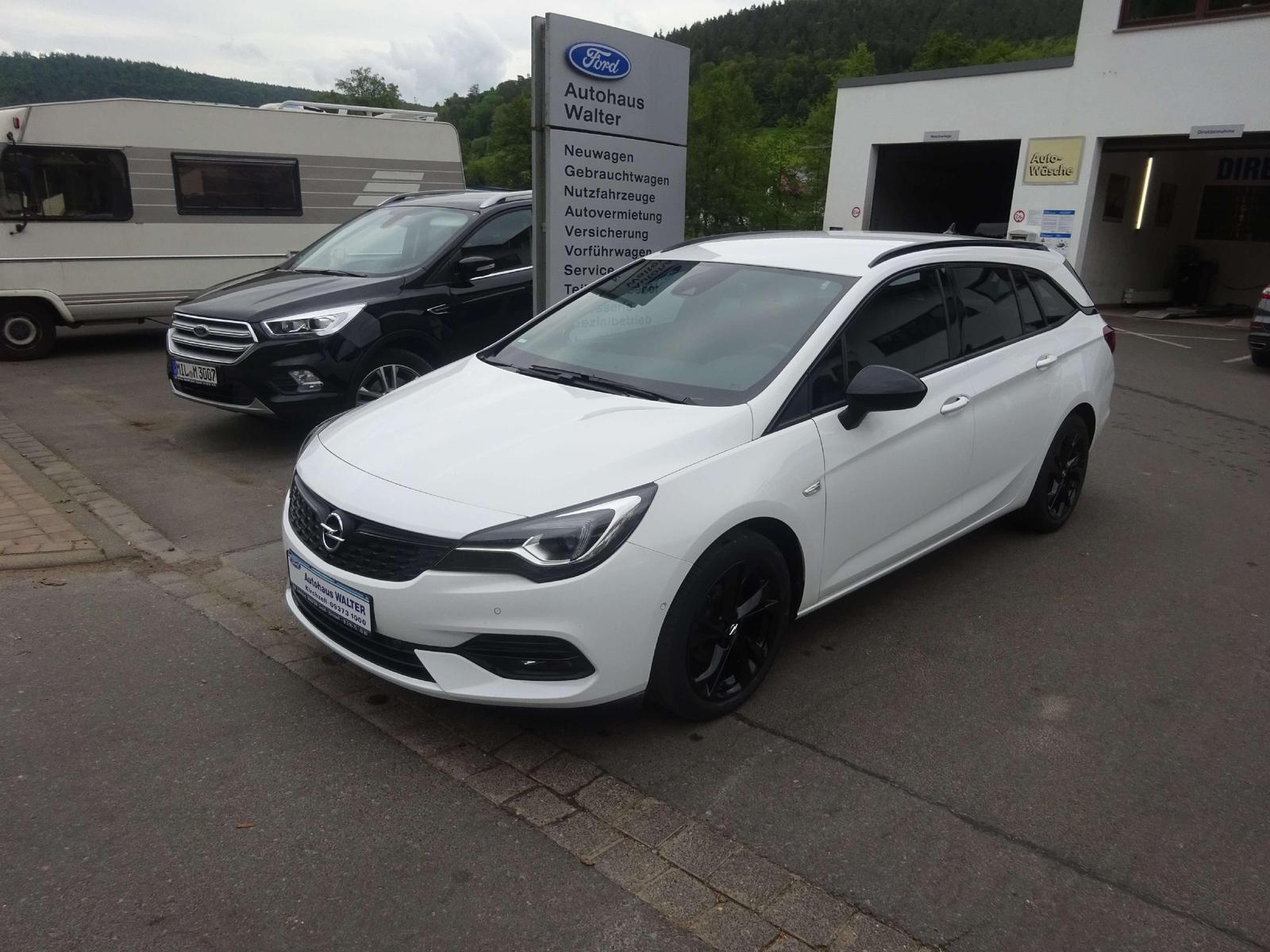 Opel Astra Sport Tourer Ultimate