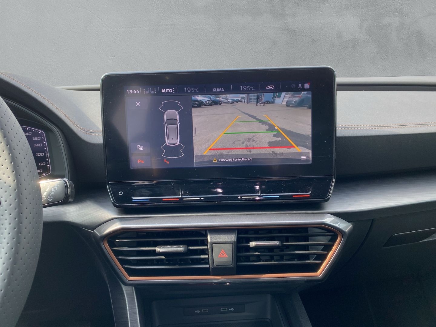Fahrzeugabbildung CUPRA Formentor Basis 2.0 TDI EU6d AHK-klappbar El. Pa