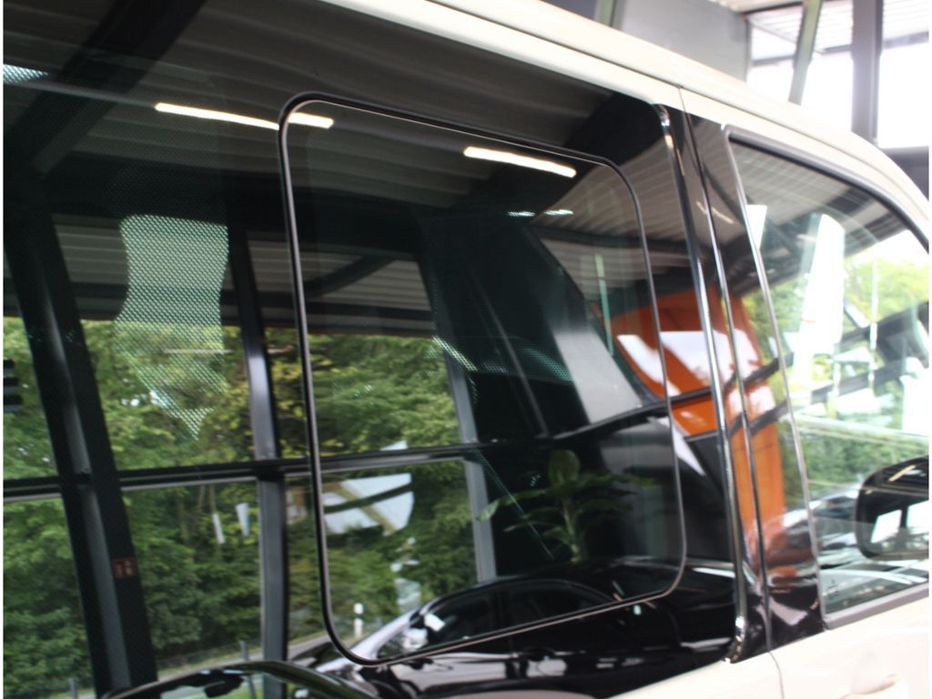 Fahrzeugabbildung Volkswagen T6 Multivan 4MOTION 2.0 TDI Kamera+Standheizung
