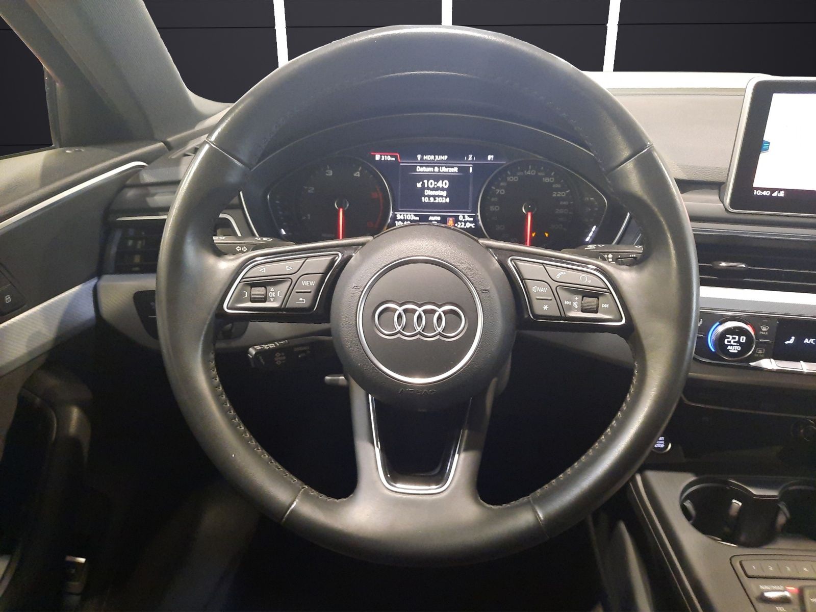 Fahrzeugabbildung Audi A4 Avant 50 TDI Q sport LED ACC PANO NAVI SOUND