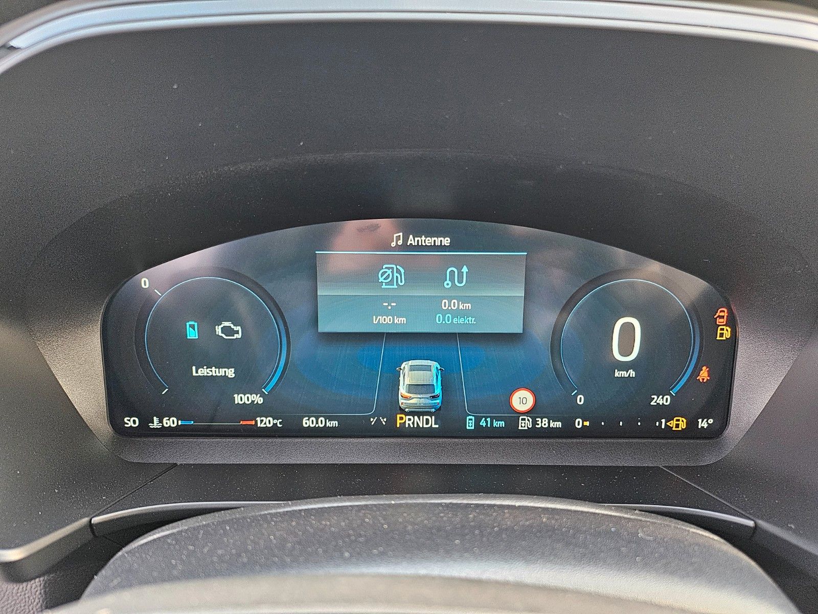 Fahrzeugabbildung Ford Kuga Plug-In Hybrid Sound Edition