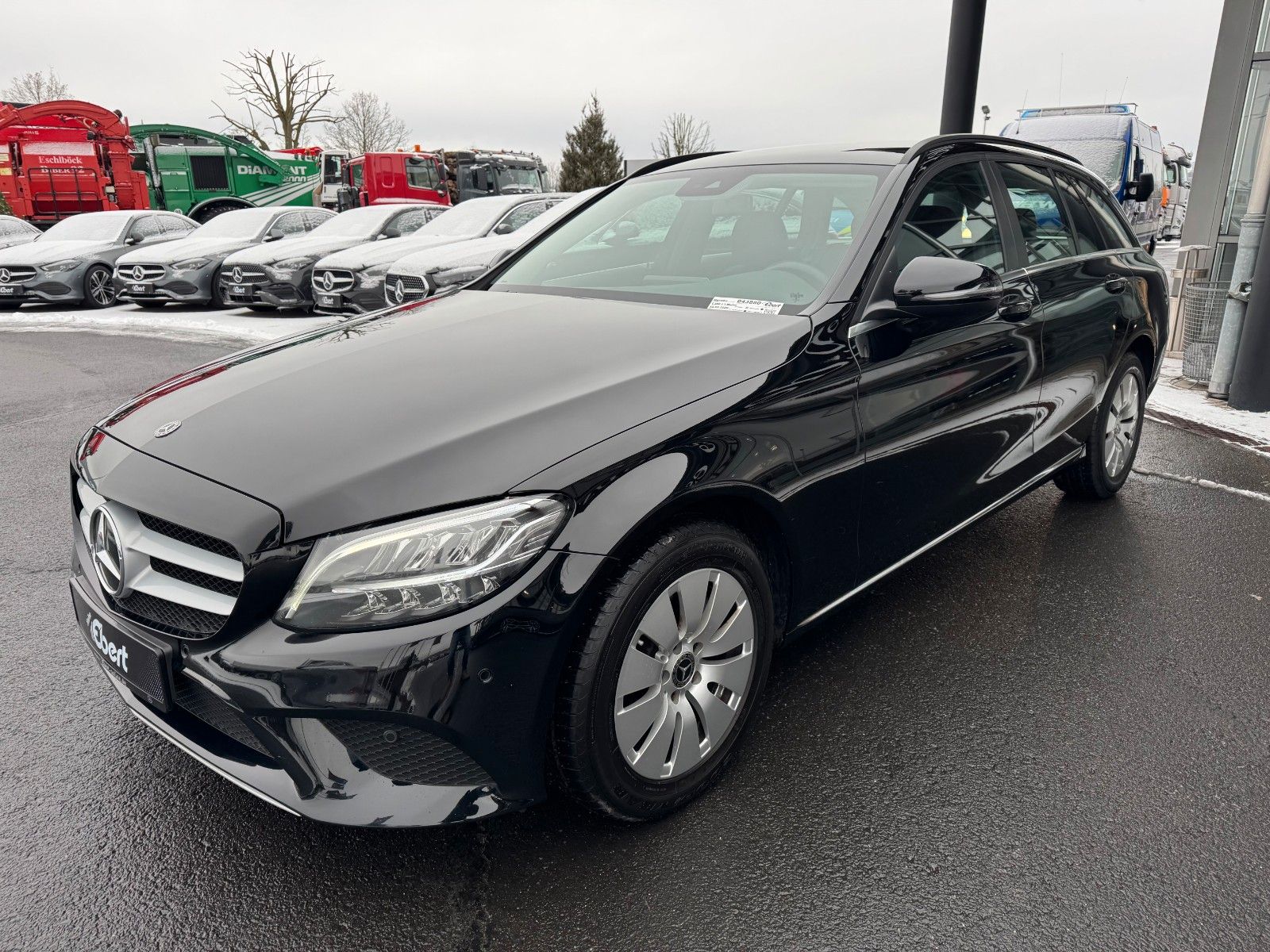 Fahrzeugabbildung Mercedes-Benz C 200d T LED+EasyPack+CarPlay+SHZ+Navi+