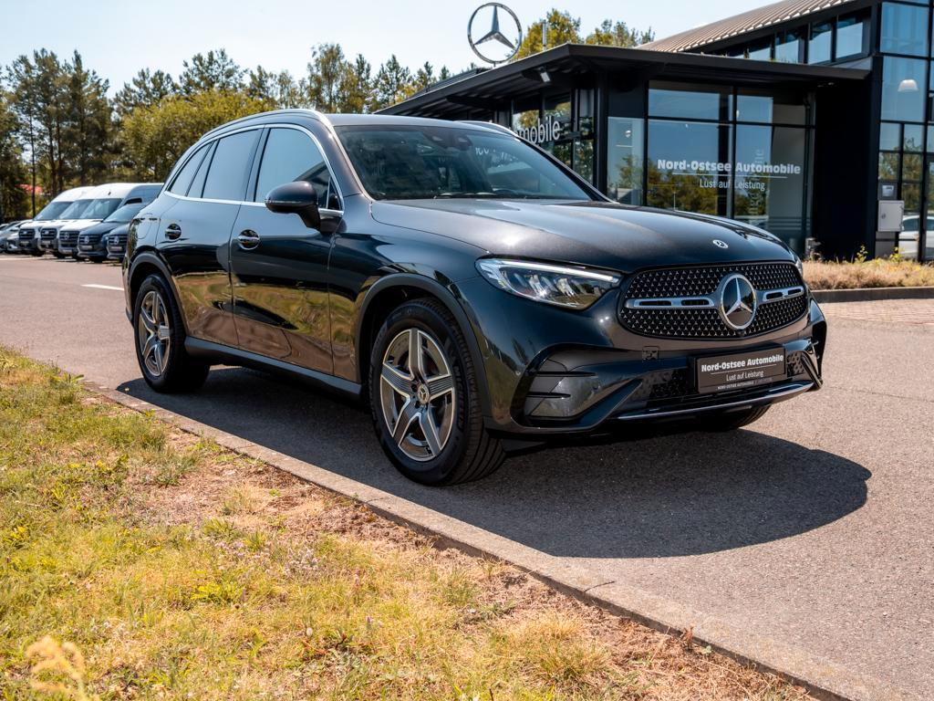 Mercedes-Benz GLC 300 d AMG 4M AHK MBUX SHZ KEYLESS-GO
