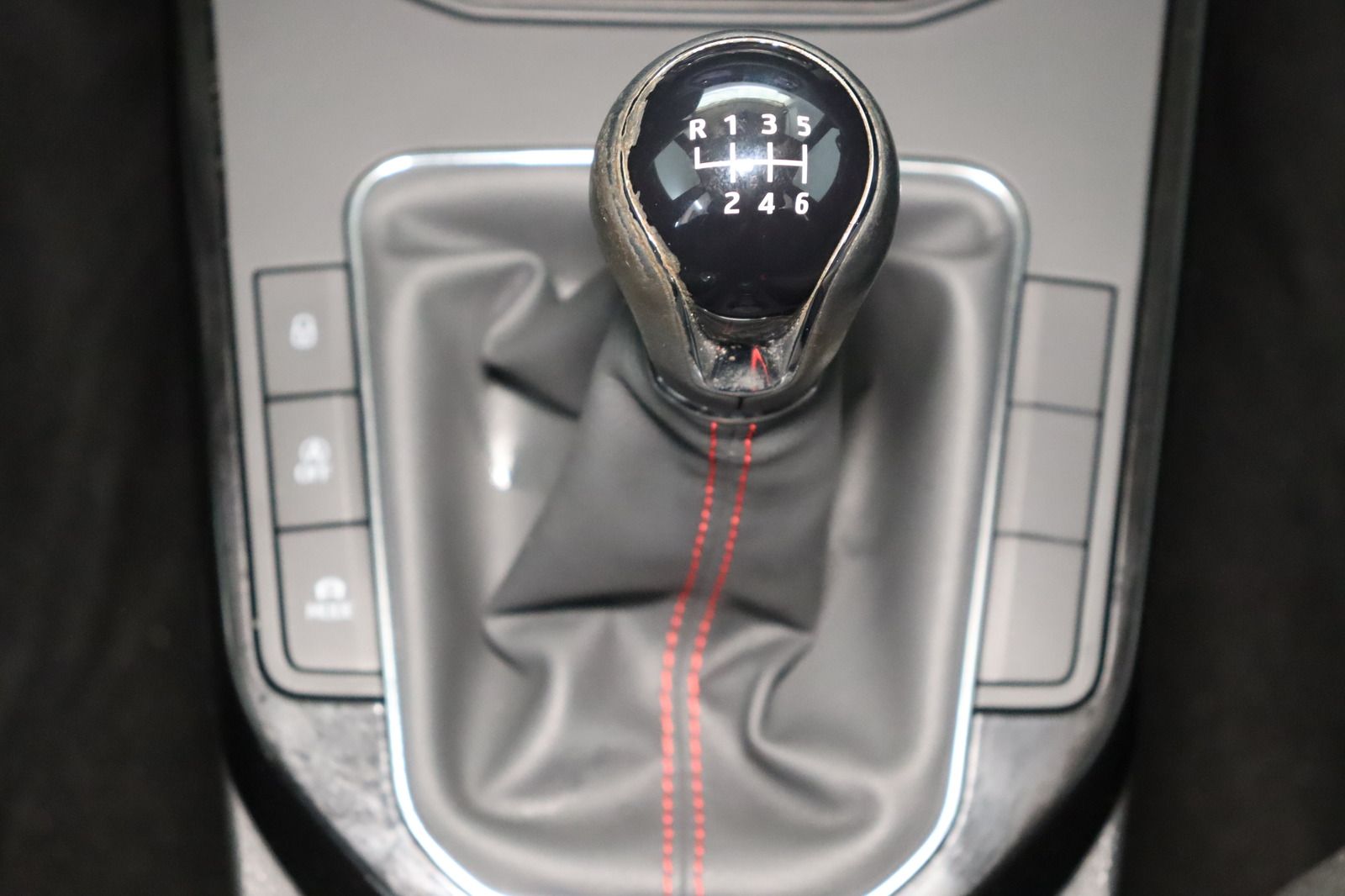 Fahrzeugabbildung SEAT Arona 1.5 FR * Klimaautomatik * Sitzhzg.