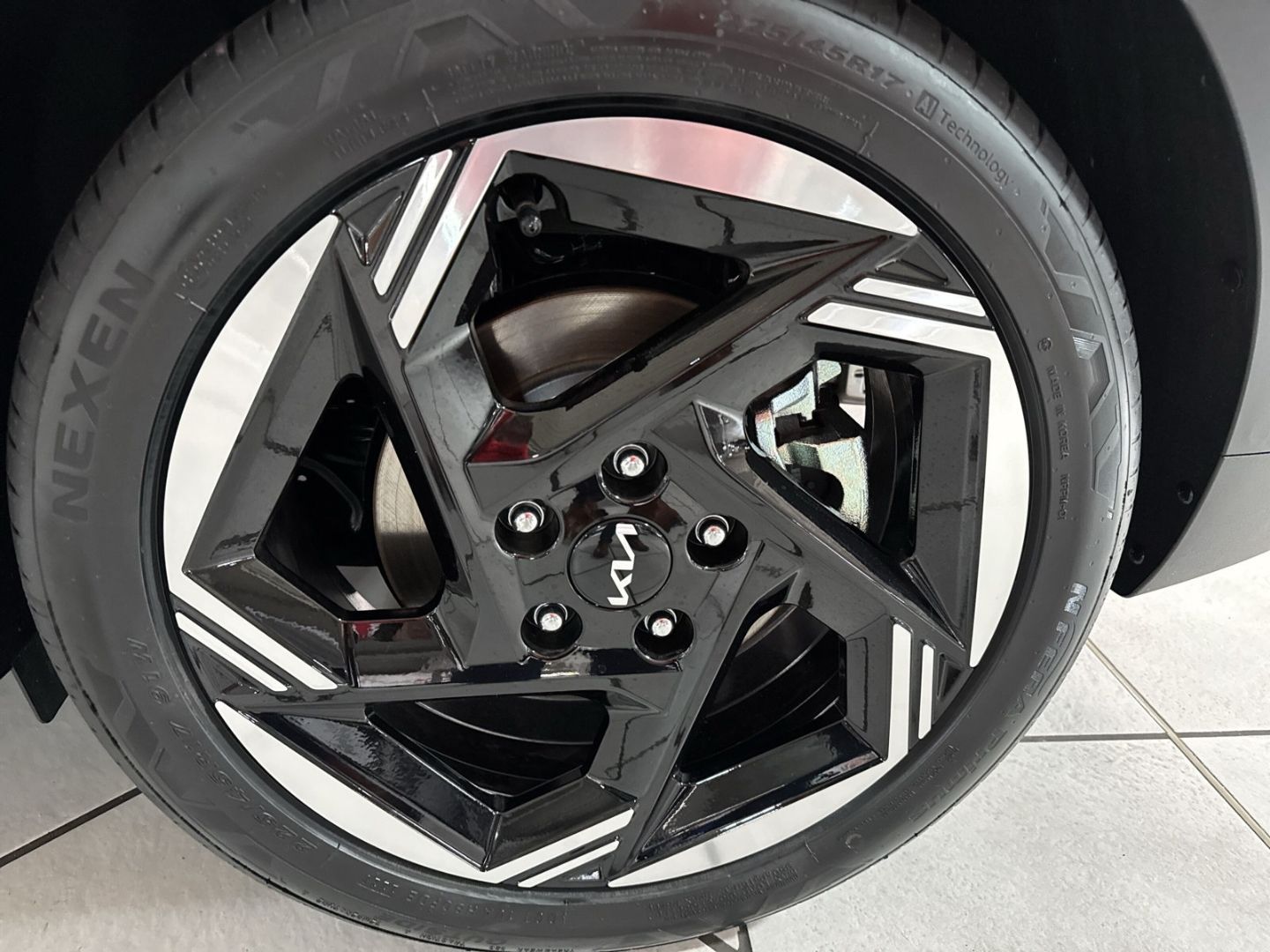 Kia K4 - Bild 16