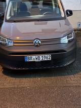 Volkswagen VW Caddy Baujahr 2024 mit Camping Ausrüstung - Volkswagen Caddy: Camping