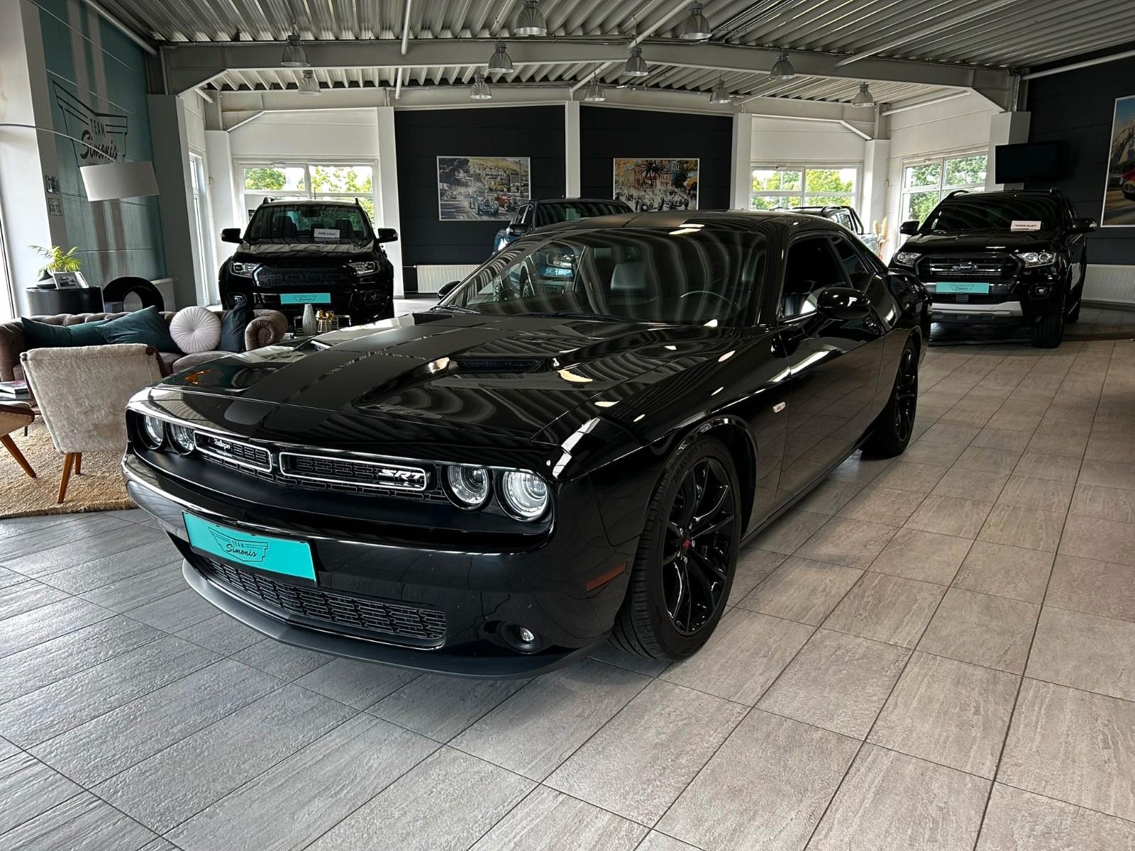 Dodge Challenger 5.7 V8 R/T HEMI