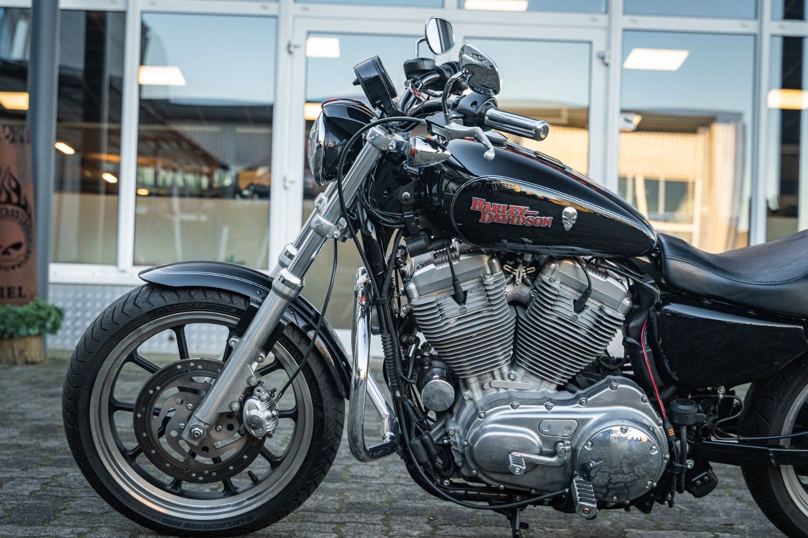 Fahrzeugabbildung Harley-Davidson XL883L SUPERLOW SPORTSTER