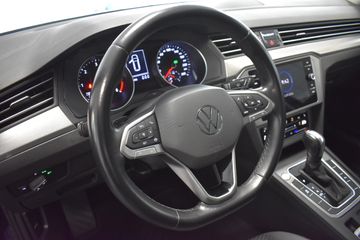Volkswagen Passat - 10