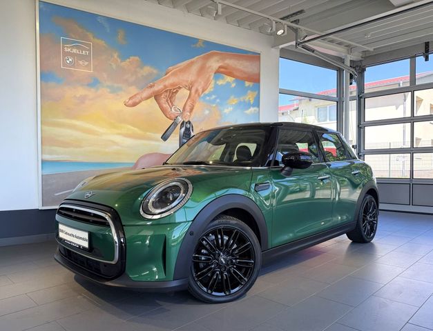 MINI Cooper Classic Trim KAM+LED+TEM+SITZH+DAB+SPORTS