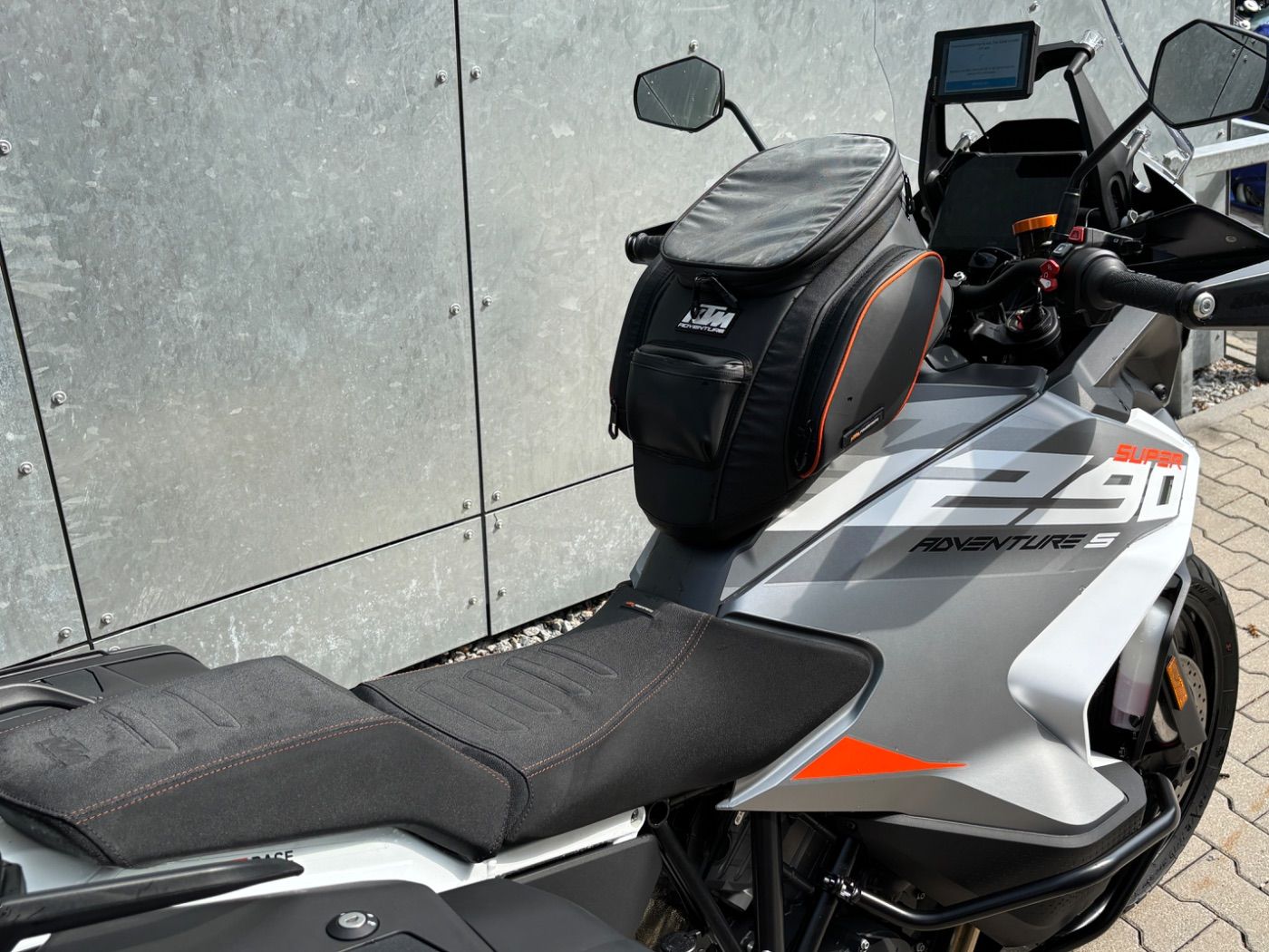 Fahrzeugabbildung KTM 1290 Super Adventure S Vollausstattung Techpack,