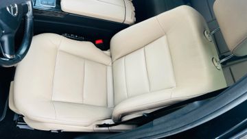 Mercedes E 250 - 11