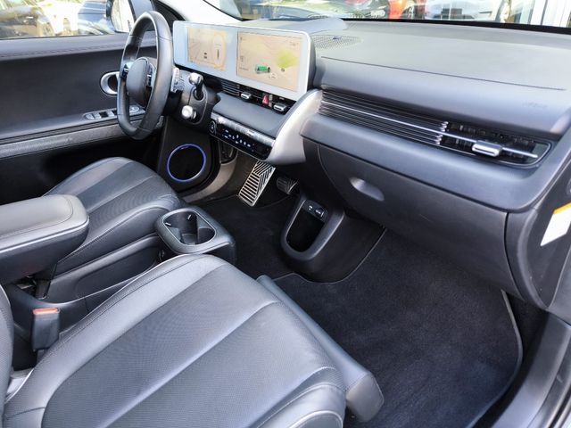 Fahrzeugabbildung Hyundai IONIQ 5 Uniq WERKSGA+MEMO+NAVI+LED SHZ+RELAX+360