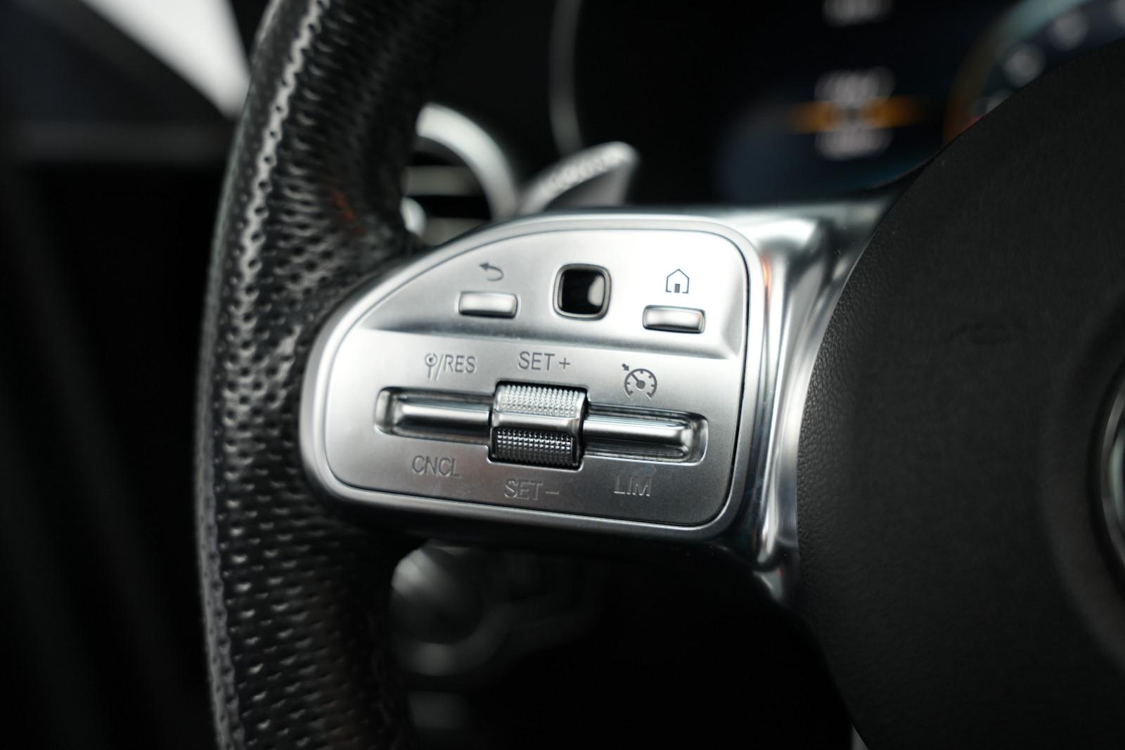 Mercedes-Benz GLC 63 AMG Coupe/MBUX/Ambiente/Schiebedach/Kam/