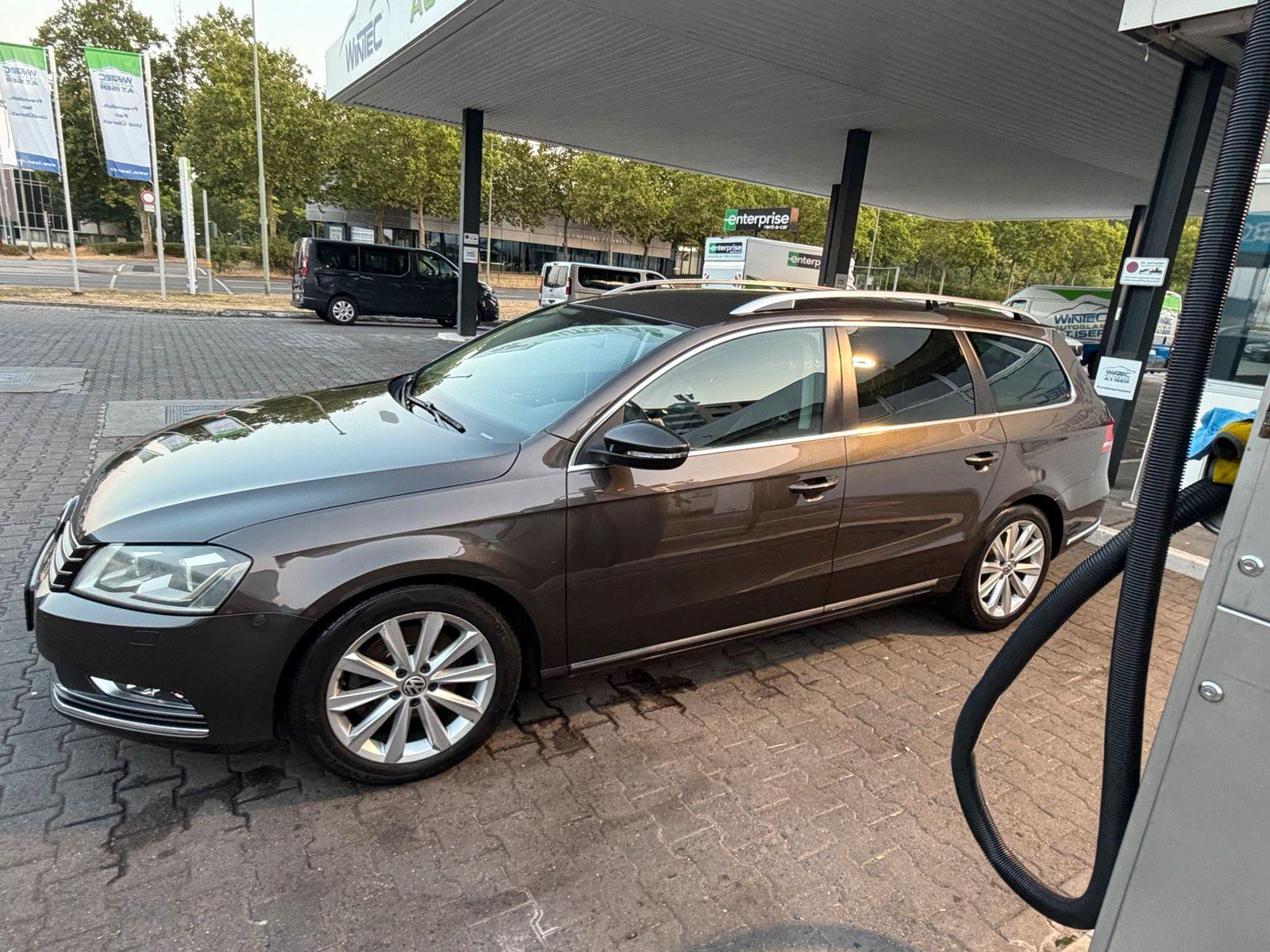 Volkswagen  2012 — engine 160 HP (118kW)