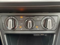 Fahrzeugabbildung Volkswagen Polo Comfortline 1.6 TDI DSG - APP*Sitzhzg*Klima