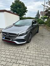 Mercedes-Benz A 250 Sport 4MATIC DCT Sport - Mercedes-Benz A 250: 4matic