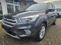 Ford Kuga Titanium SHZ PDC AHK PANO NAVI SYNC