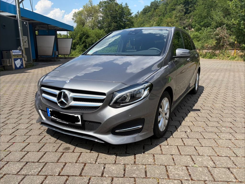 Image of Mercedes-Benz B 200