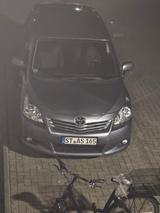 Toyota Corolla Verso 2.2-l-D-4D - - gebrauchte Toyota Corolla Verso aus dem Jahr 2009