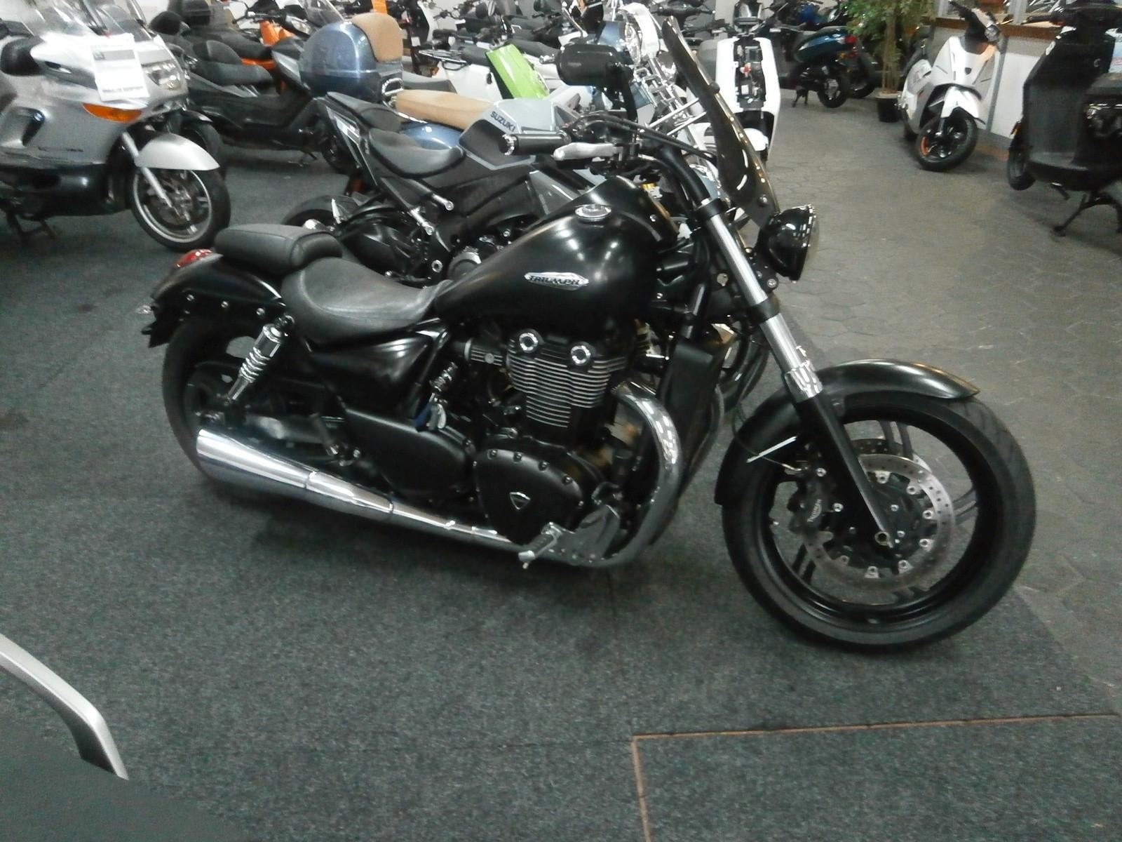 Triumph Thunderbird Storm 1700 gepflegt