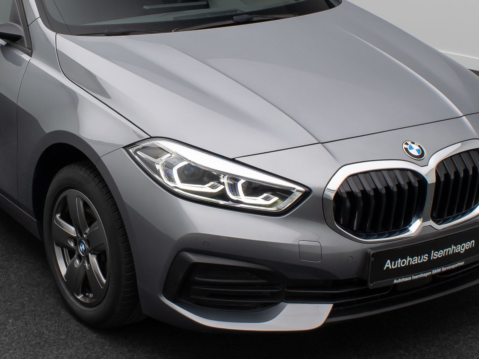 Fahrzeugabbildung BMW 118i GeschwindigReg DAB AHK DriveAs LED CockpitP