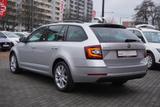 Skoda Octavia Combi 1.8 16V TSI Clever LED Navi ACC - graue Skoda Octavia