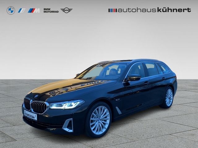 BMW 530e xDrive Touring Luxury-L./Pano-D./AHK/Laser