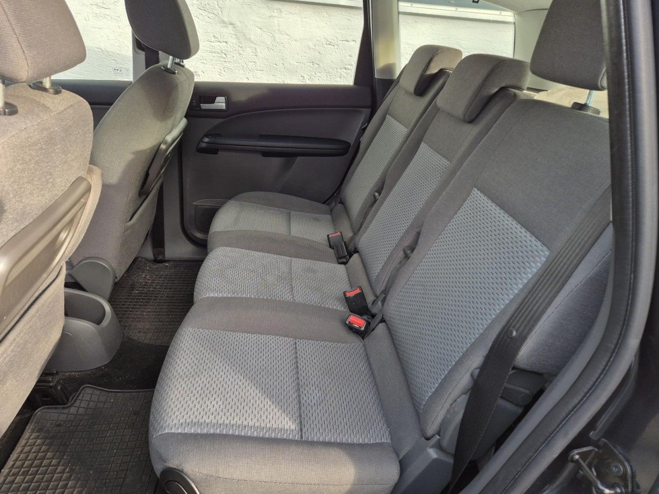 Fahrzeugabbildung Ford Focus C-MAX Trend nicht an Privat!!! Klima