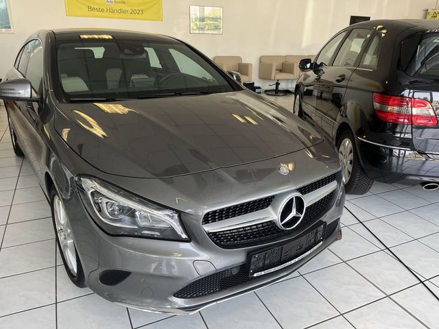 MERCEDES-BENZ CLA Shooting Brake 220 4Matic 7G-DCT, Kamera