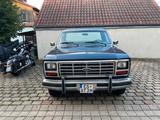 Ford F 150 XLT Lariat  - blaue Ford F 150