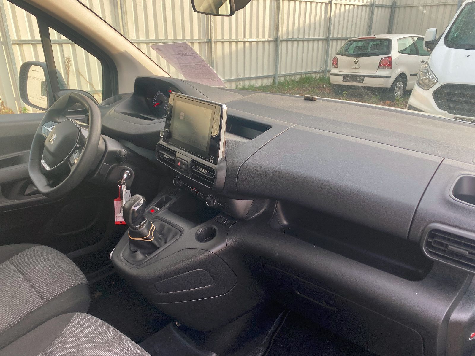 Fahrzeugabbildung Ford TransitKasten350 L4H3 Trend,AHK,Navi,Kamera,SHg