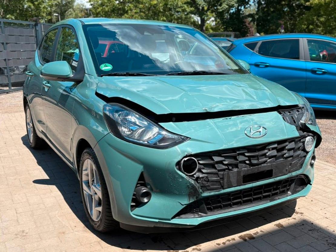 Hyundai i10 *KLIMA*TOUCH*LKAS*FCA*eCALL*5G*