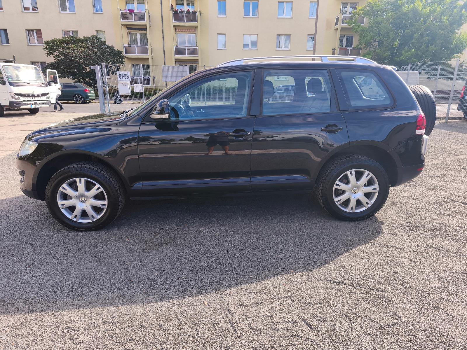 Volkswagen Touareg 2010 — photo 5