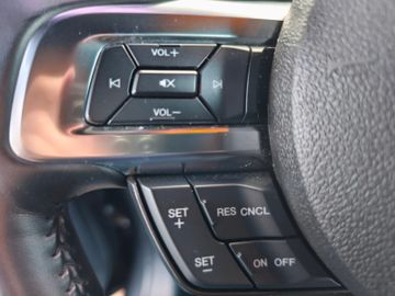 Ford Mustang GT*Leder*Navi*LED*SHZ*PDC*Camera*