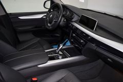 Fahrzeugabbildung BMW X5 xDrive30d Automatik,Leder,Navi,Shz,Xen,PDC