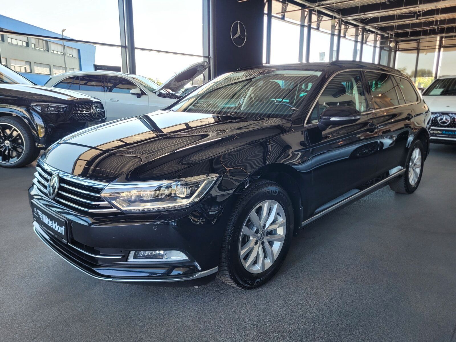 Volkswagen Passat Variant 2.0 TDI COMFORTLINE NAVI KLIMALED foto 2