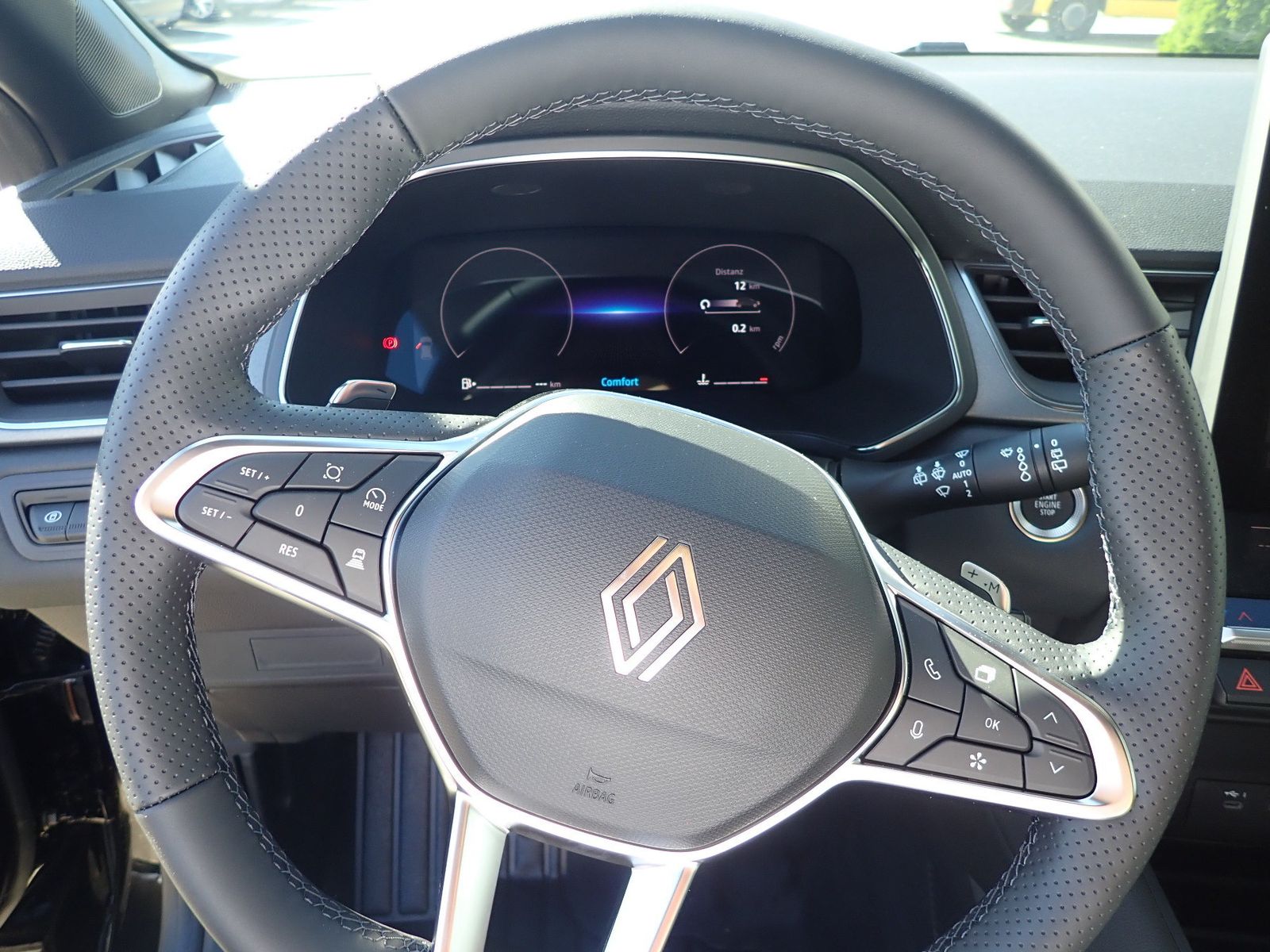 Fahrzeugabbildung Renault Captur Techno Mild Hybrid 160 EDC