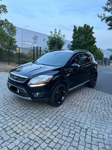 Ford Kuga 2.0/ Titanium/ 44/ Leder/ Kamer...