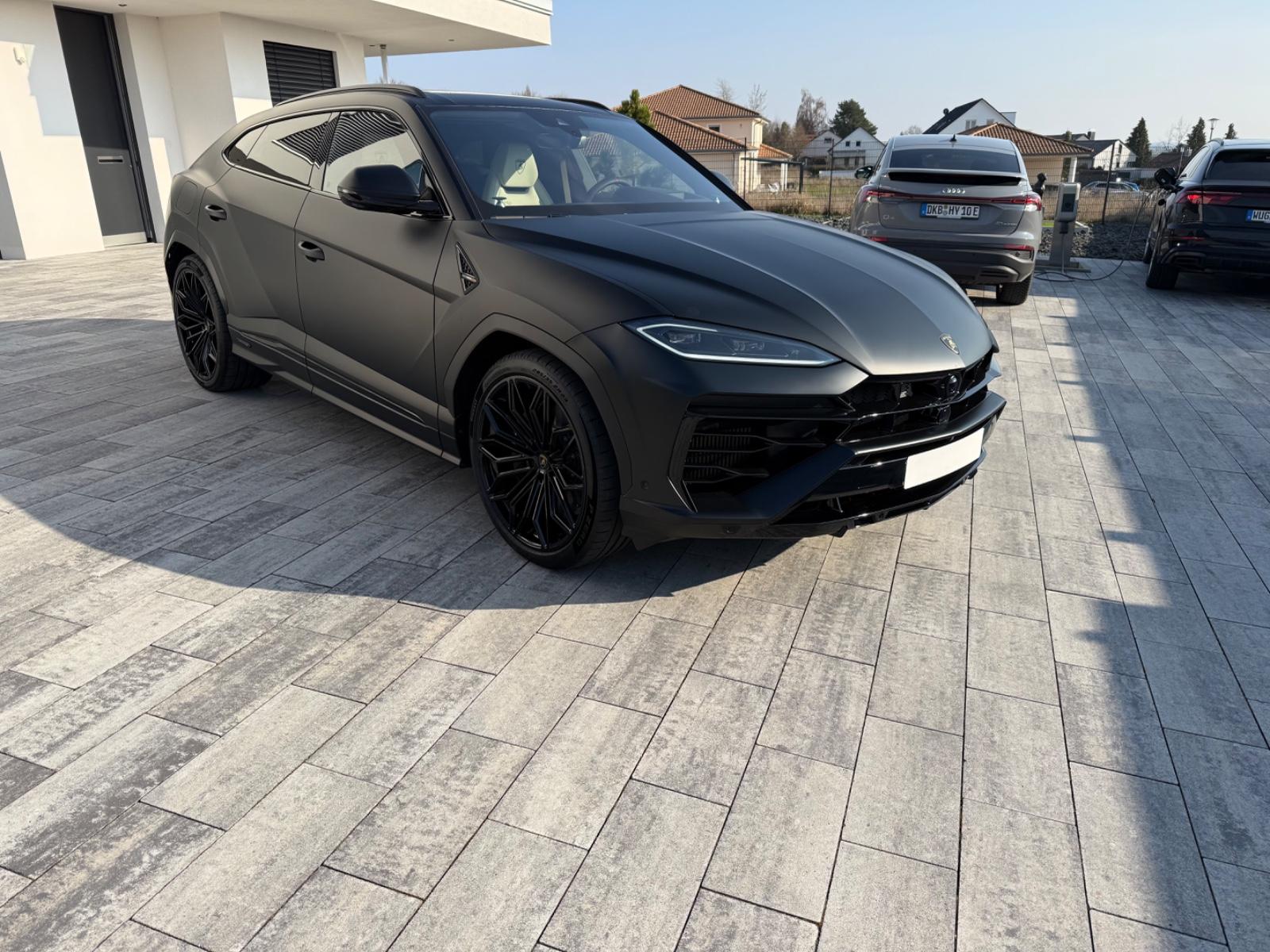Lamborghini Urus 4.0 V8 PHEV SE Voll-Austattung