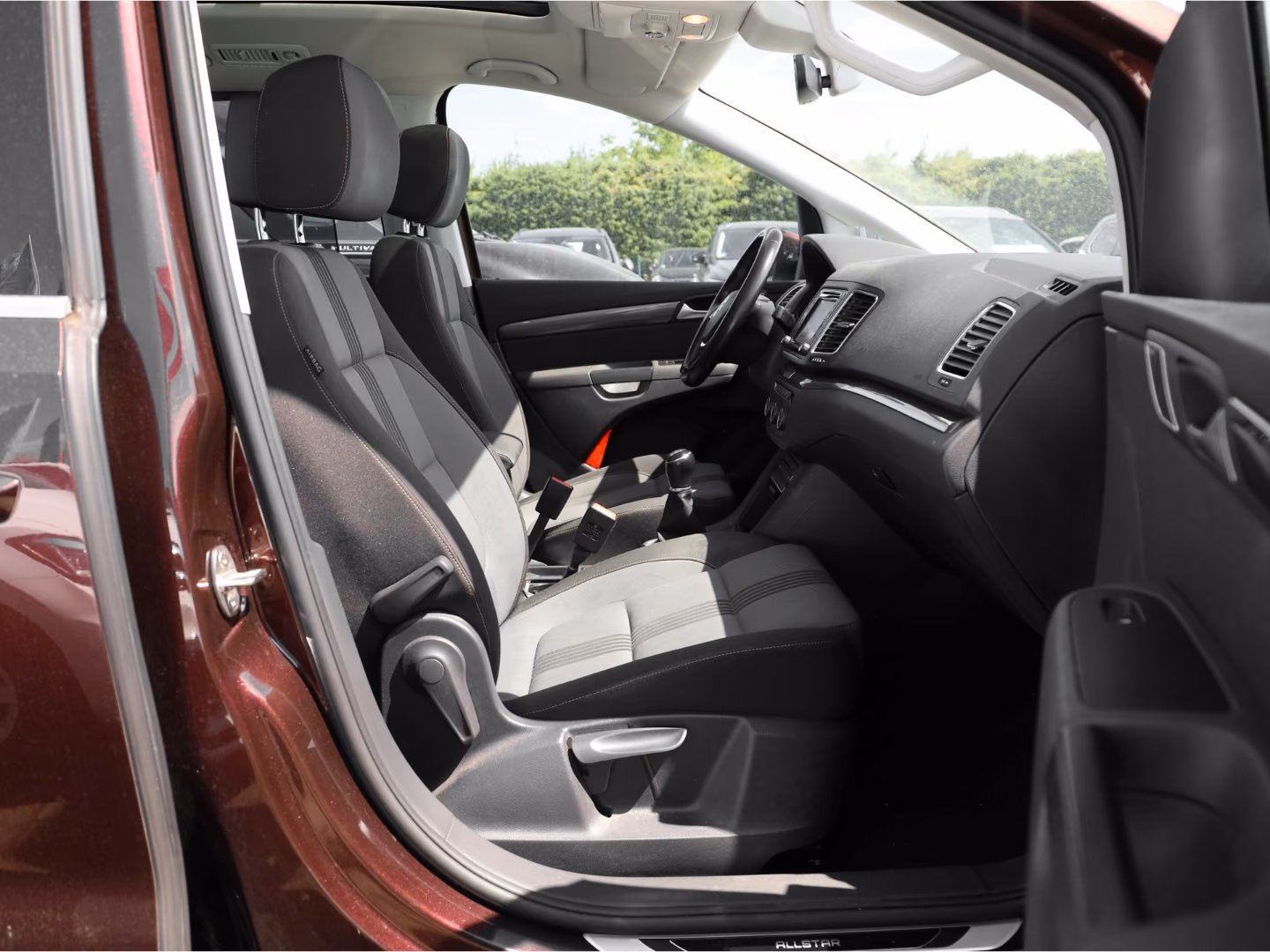 Volkswagen Sharan ALLSTAR 1.4 TSI BI-XENON PANORAMA DYNAUDI